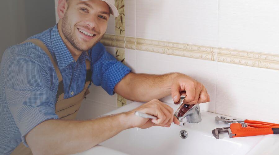 Expert burst pipe repair services in Louisville, NE